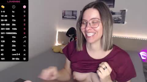 Julie online show from 4, 3, 2026