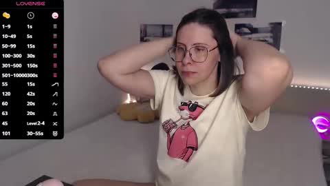 Julie online show from 7, 4, 2026