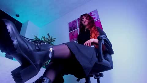 justmolly_ online show from 21, 2, 2026