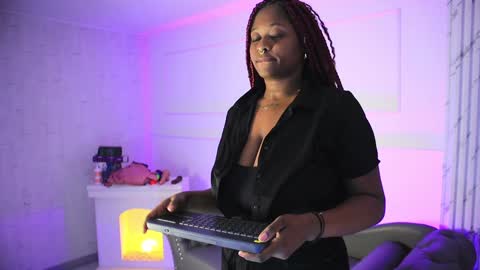 Snapshot of justnala_ chatting on 7, 1, 2025 Nala online show from 7, 1, 2025