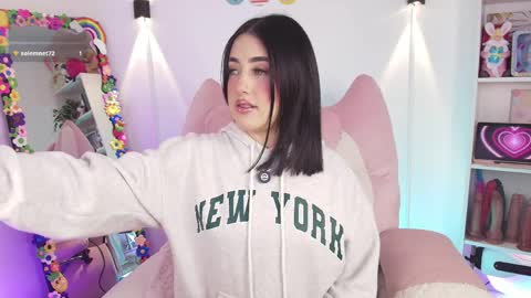 Emy online show from 7, 4, 2026