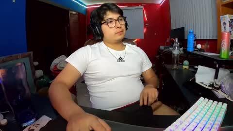 Snapshot of justsky117 chatting on 9, 3, 2025 justsky117 online show from 9, 3, 2025