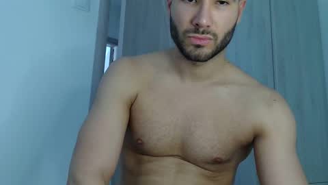 Snapshot of justynxxx1 chatting on 5, 6, 2026 Justin online show from 5, 6, 2026