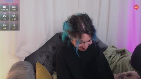 Snapshot of juuzou_kit chatting on 19, 12, 2024 Juuzou hehim u can call me Juz online show from 19, 12, 2024