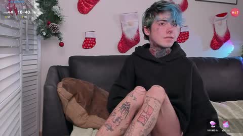 Snapshot of juuzou_kit chatting on 25, 12, 2024 Juuzou hehim u can call me Juz online show from 25, 12, 2024