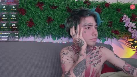 Snapshot of juuzou_kit chatting on 28, 12, 2024 Juuzou hehim u can call me Juz online show from 28, 12, 2024