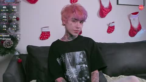 Snapshot of juuzou_kit chatting on 9, 1, 2025 Juuzou hehim u can call me Juz online show from 9, 1, 2025