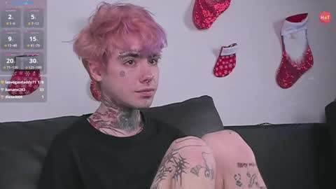 Snapshot of juuzou_kit chatting on 12, 1, 2025 Juuzou hehim u can call me Juz online show from 12, 1, 2025