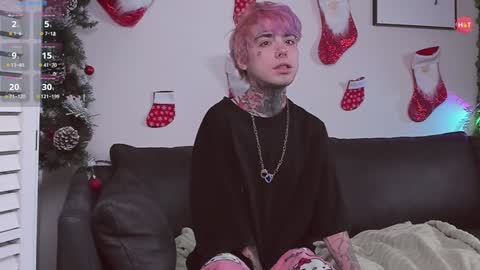 Snapshot of juuzou_kit chatting on 14, 1, 2025 Juuzou hehim u can call me Juz online show from 14, 1, 2025