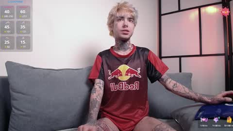 Snapshot of juuzou_kit chatting on 28, 1, 2025 Juuzou hehim u can call me Juz online show from 28, 1, 2025