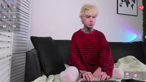 Snapshot of juuzou_kit chatting on 22, 2, 2025 Juuzou hehim u can call me Juz online show from 22, 2, 2025