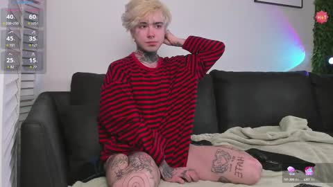 Snapshot of juuzou_kit chatting on 2, 3, 2025 Juuzou hehim u can call me Juz online show from 2, 3, 2025