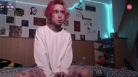 Snapshot of juuzou_kit chatting on 26, 9, 2025 Juuzou hehim u can call me Juz online show from 26, 9, 2025