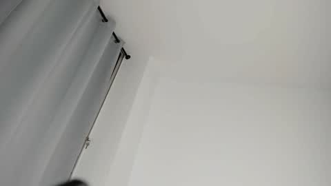 Snapshot of jvenuss chatting on 12, 11, 2025 ees 3 online show from 12, 11, 2025