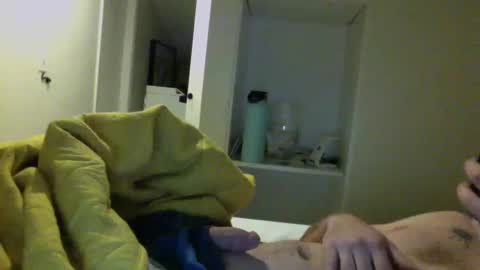 Snapshot of jwill10000 chatting on 16, 12, 2024 J and Sugar snap pea online show from 16, 12, 2024