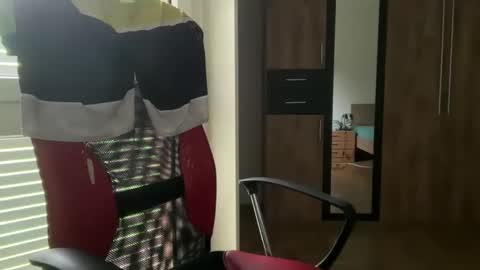Snapshot of k1sexboy chatting on 31, 5, 2026 niceoregano online show from 31, 5, 2026