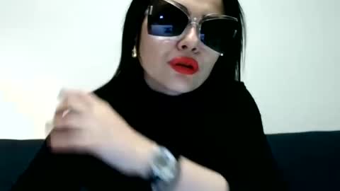 Snapshot of k_queen36 chatting on 5, 1, 2025 k_queen36 online show from 5, 1, 2025