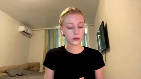 Snapshot of kacicasal chatting on 16, 7, 2026 Mia 1st day here online show from 16, 7, 2026