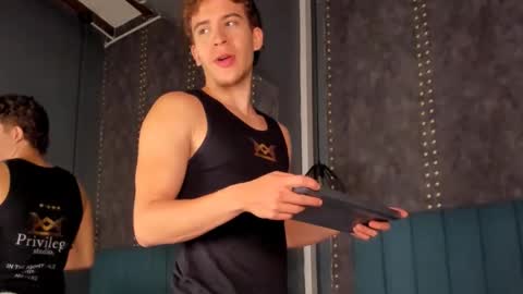 Snapshot of kael_brown1 chatting on 12, 11, 2025 KAEL online show from 12, 11, 2025