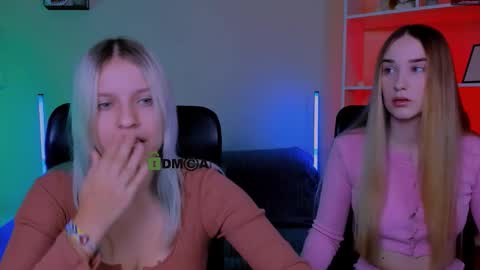 Snapshot of kaela_spell_ chatting on 20, 11, 2025 kaela_spell_ online show from 20, 11, 2025