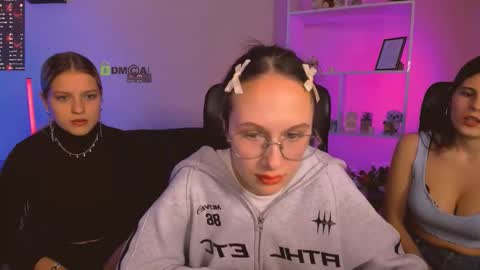 Snapshot of kaela_spell_ chatting on 25, 11, 2025 kaela_spell_ online show from 25, 11, 2025