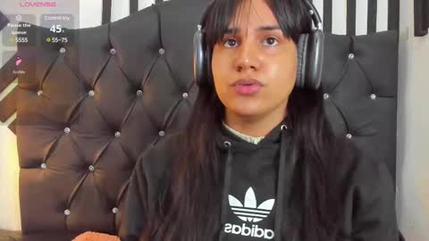 kagome01 online show from 8, 3, 2025