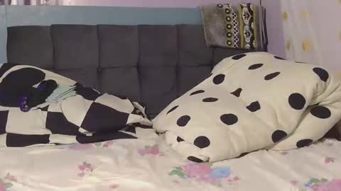 kai91799 online show from 15, 12, 2025