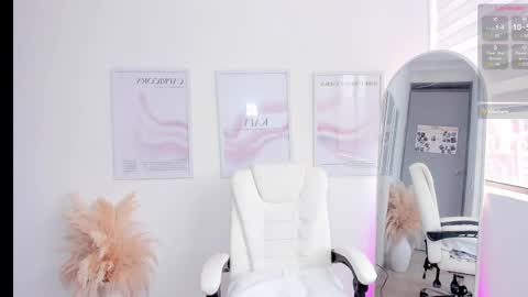 Snapshot of kaia_cam chatting on 9, 3, 2025    online show from 9, 3, 2025