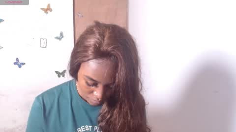 Angie  online show from 21, 9, 2025