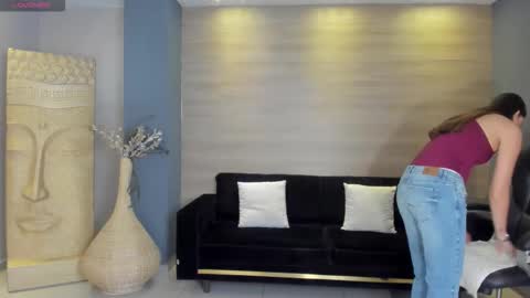 Kaia Ferreira online show from 12, 10, 2025