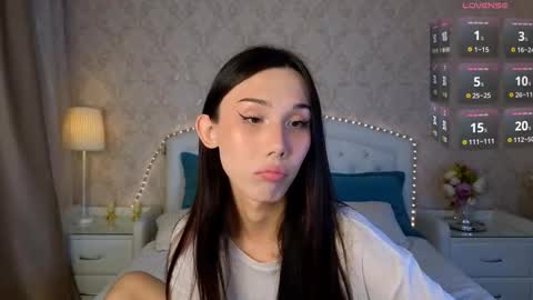 Snapshot of kaiasunshine chatting on 19, 10, 2025 Kaia Monday Thursday FridaySaturdaySunday online show from 19, 10, 2025