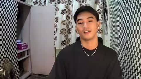 Snapshot of kaiknox chatting on 2, 12, 2024 Kai online show from 2, 12, 2024