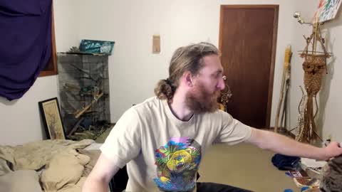 Kaiku77 online show from 6, 1, 2025