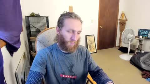 Kaiku77 online show from 28, 2, 2025