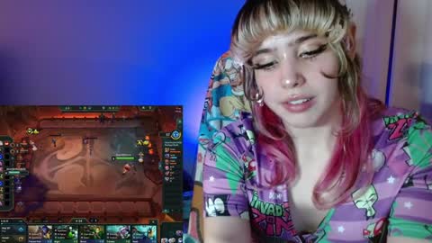 Snapshot of kairilovescumm chatting on 8, 12, 2024 Kairi online show from 8, 12, 2024