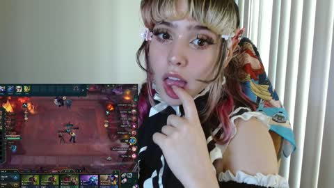 Snapshot of kairilovescumm chatting on 11, 12, 2024 Kairi online show from 11, 12, 2024