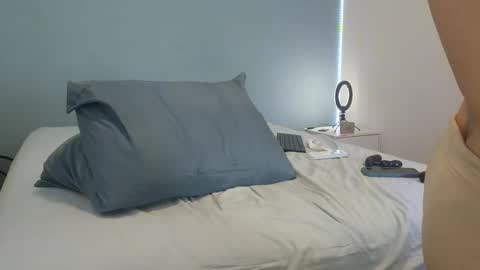 Kairos Meucci online show from 6, 3, 2025