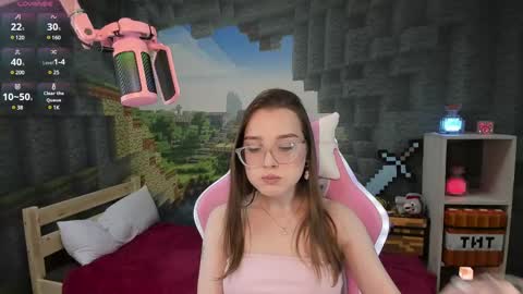 Snapshot of kaisajenner chatting on 8, 3, 2025 Kaisa online show from 8, 3, 2025