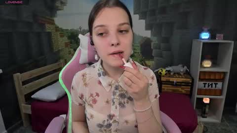 Snapshot of kaisajenner chatting on 21, 10, 2025 Kaisa online show from 21, 10, 2025