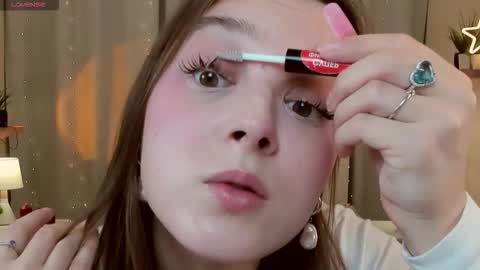 Snapshot of kaisajenner chatting on 5, 12, 2025 Kaisa online show from 5, 12, 2025