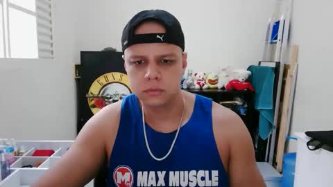 Snapshot of kaiserdoom chatting on 15, 12, 2025 kaiserdoom online show from 15, 12, 2025