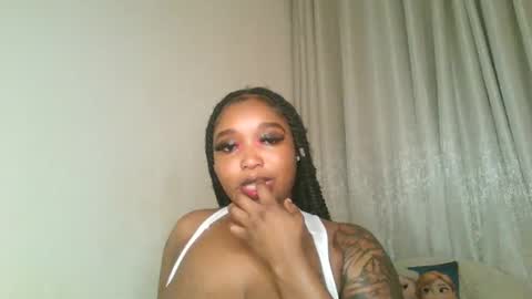 Snapshot of kakey_love chatting on 2, 2, 2025 kakey love online show from 2, 2, 2025