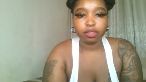 Snapshot of kakey_love chatting on 12, 9, 2025 kakey love online show from 12, 9, 2025