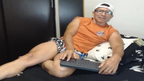 Snapshot of kale_19 chatting on 12, 2, 2025 Kale online show from 12, 2, 2025