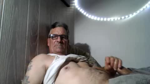 Snapshot of kalifornia91666 chatting on 7, 11, 2025 kalifornia91666 online show from 7, 11, 2025