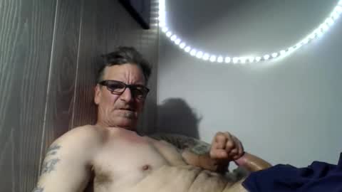 Snapshot of kalifornia91666 chatting on 19, 11, 2025 kalifornia91666 online show from 19, 11, 2025