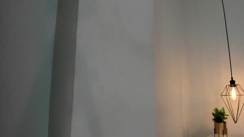 KaliMonroe online show from 4, 12, 2024