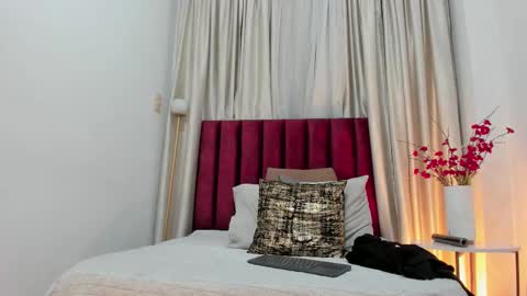 KaliMonroe online show from 12, 2, 2025