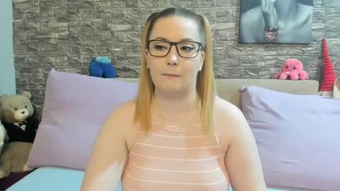 Snapshot of kalindahot chatting on 6, 6, 2026 kalindahot online show from 6, 6, 2026