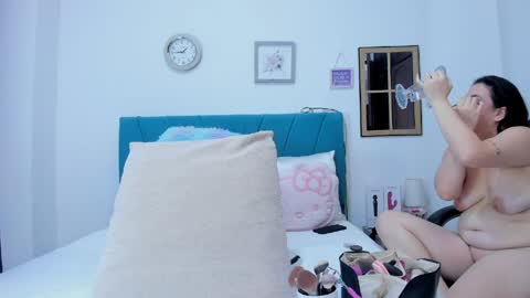 Kamilalopez online show from 5, 4, 2026